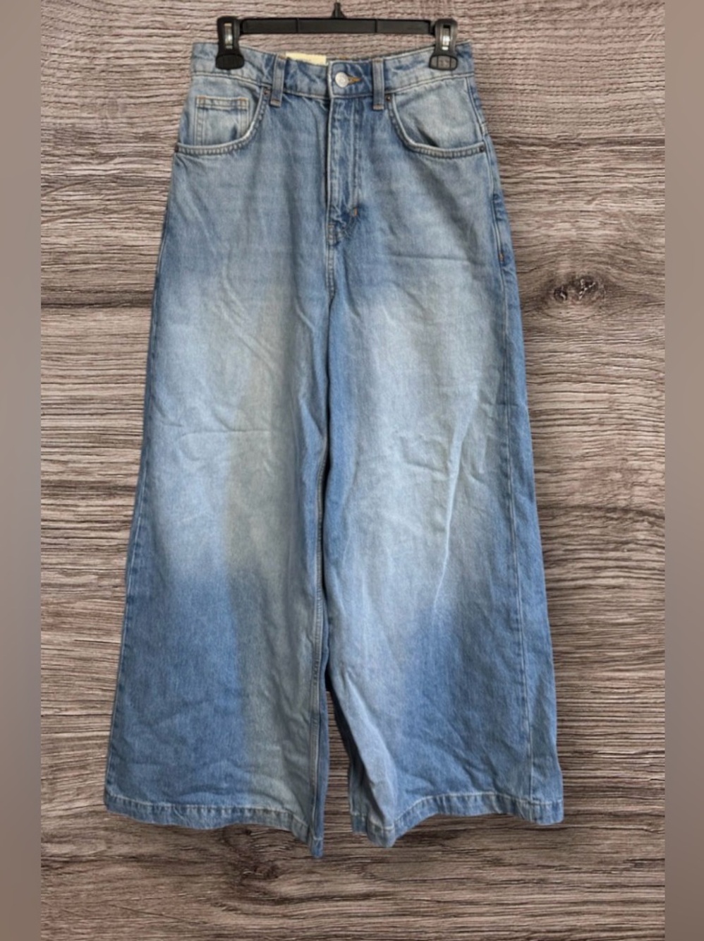 NWT 91 Wide jeans by Cotton On SZ 24